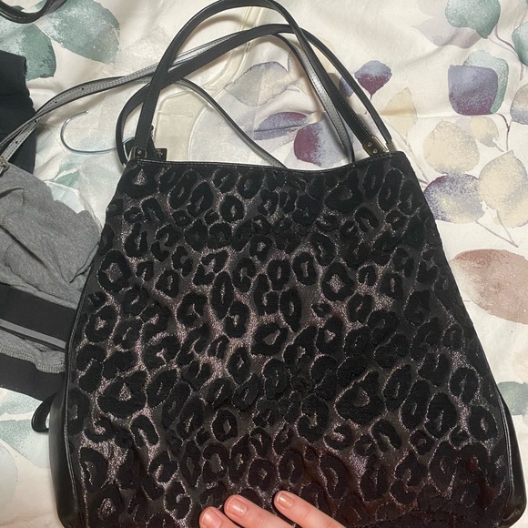 Purses - Picture 2 of 10